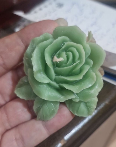 شمع رز برگی