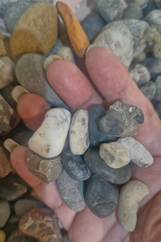 بسته سنگ رودخانه ای سایز جور ۲۵۰ گرمی