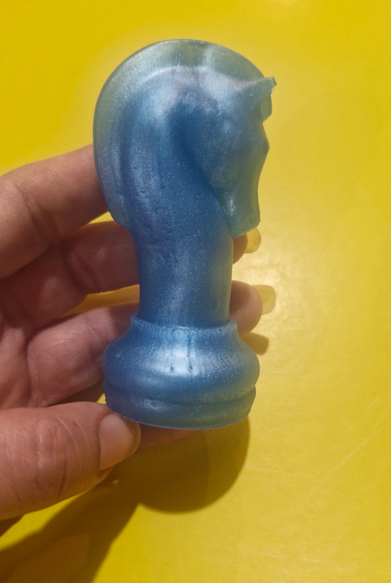 بیس رزین اسب شطرنج مناسب برای قالب سازی