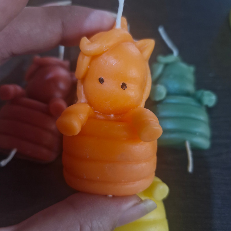 شمع یونیکورن گوگولی